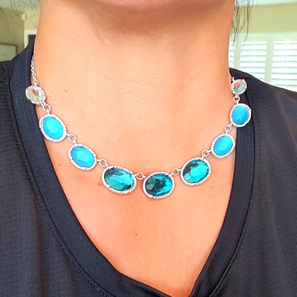 Necklace Teal Stones